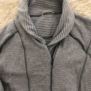 Lululemon long sleeve top
